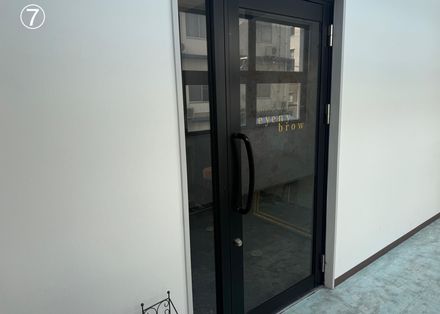 駐車場から当店への行き方案内 STEP 6